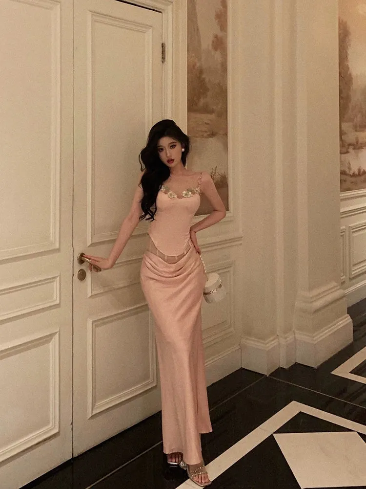 New pink sexy embroidered suspender top   skirt two-piece suit for women     S5542