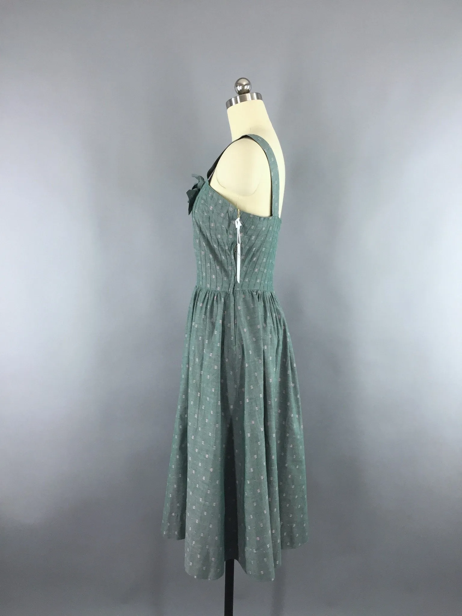 Vintage 1940s Sundress / Green & Pink Cotton