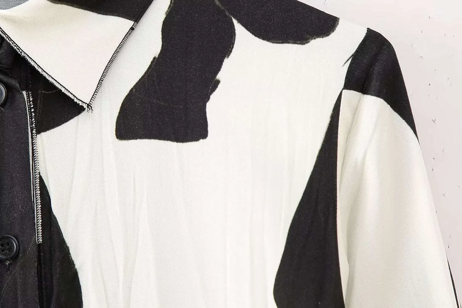 Women's Long Sleeve Black and White Shirt Style Dress